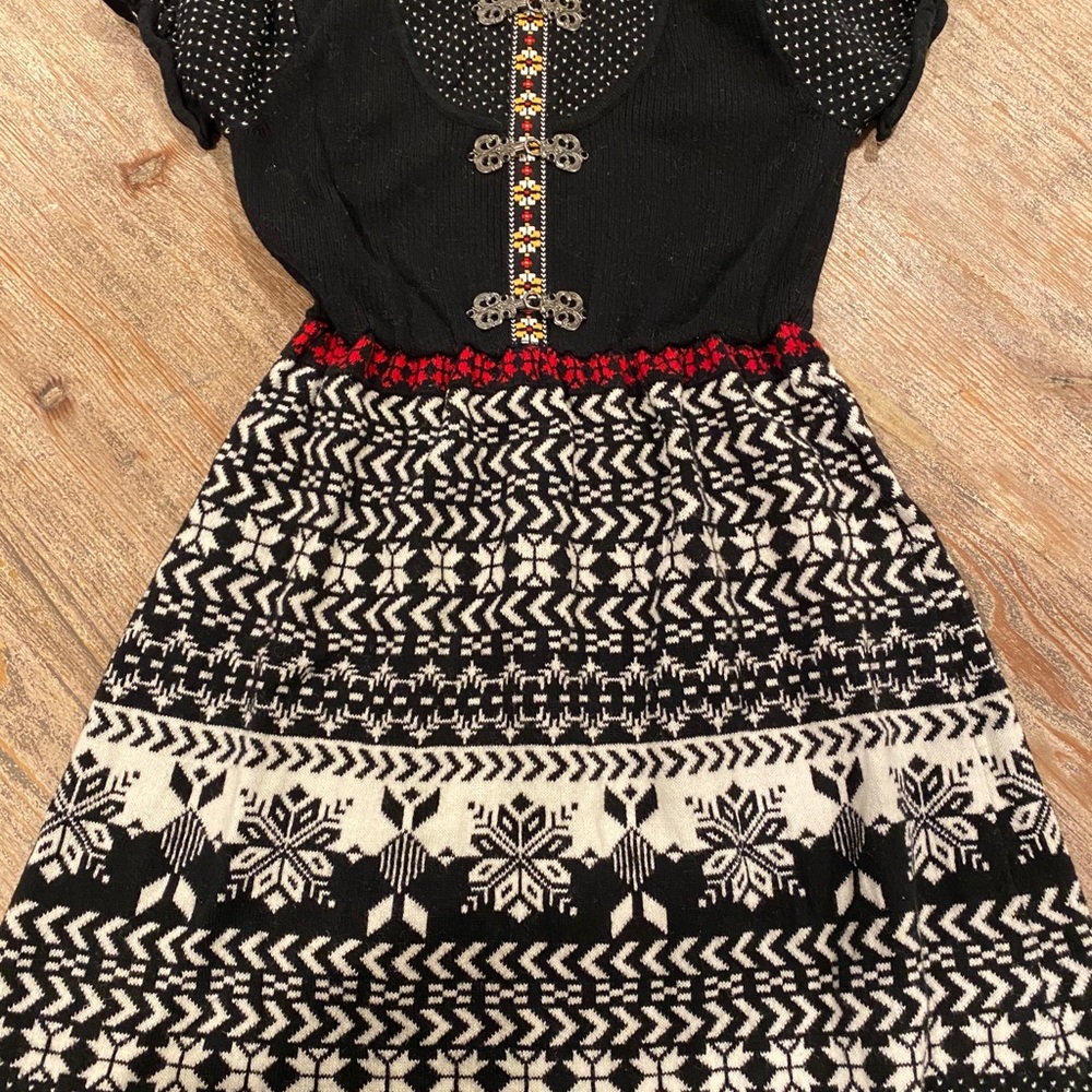 Hanna Anderson knit dress